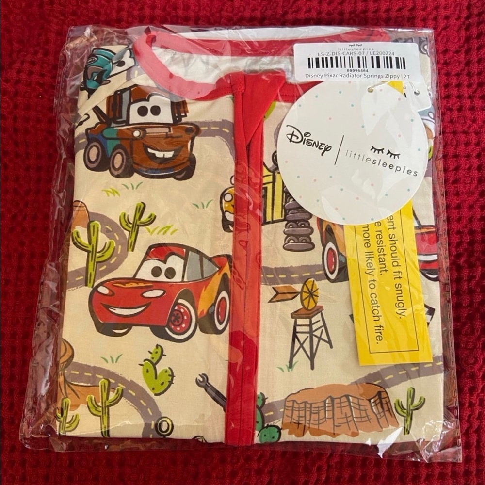 Little Sleepies Disney Pixar Cars Radiator Springs Zippy - Red, White, Yellow